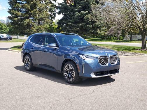 Arctic Race Blue Metallic 2026 BMW X3 30 xDrive