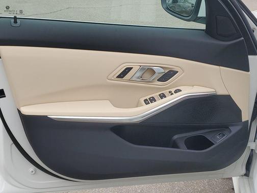 2026 BMW 330 xDrive NA