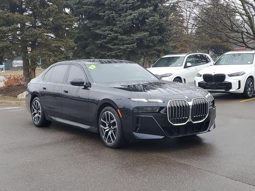 2023 BMW 760 i xDrive