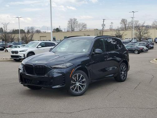 Carbon Black Metallic 2026 BMW X5 xDrive40i
