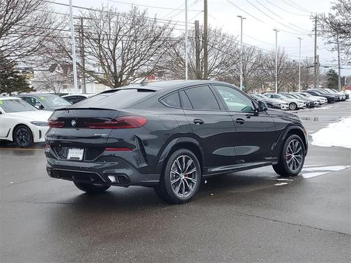 2026 BMW X6 xDrive40i