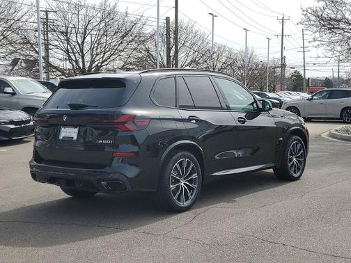 Black Sapphire Metallic 2026 BMW X5 M60i
