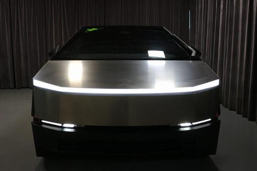2024 Tesla Cybertruck All-Wheel Drive