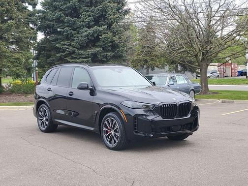 Black Sapphire Metallic 2026 BMW X5 xDrive40i