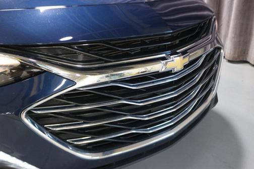 2021 Chevrolet Malibu FWD LT