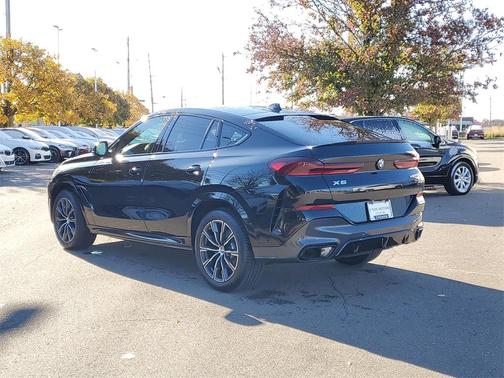 2022 BMW X6 xDrive40i
