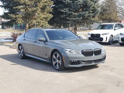 2019 BMW 750 i xDrive