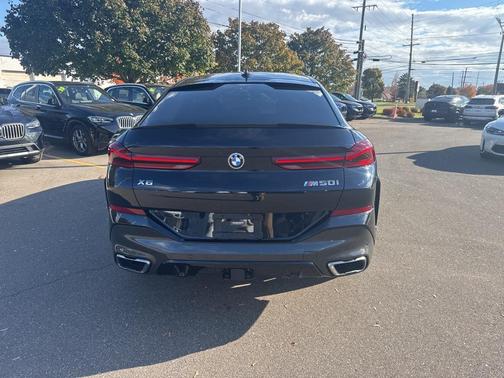 2020 BMW X6 M50i