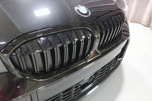 2025 BMW 330 i xDrive