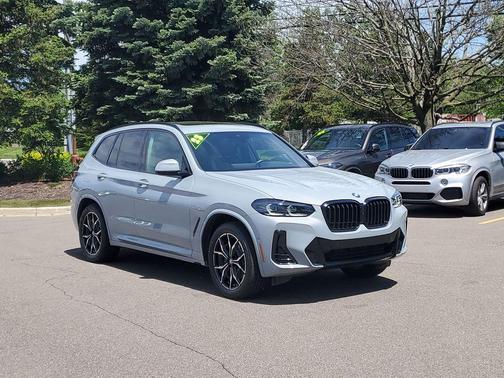 Brooklyn Grey Metallic 2023 BMW X3 xDrive30i