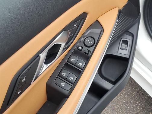 2026 BMW 330 xDrive NA