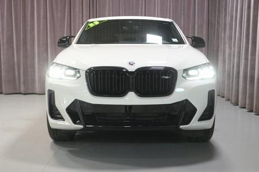 2023 BMW X4 M40i