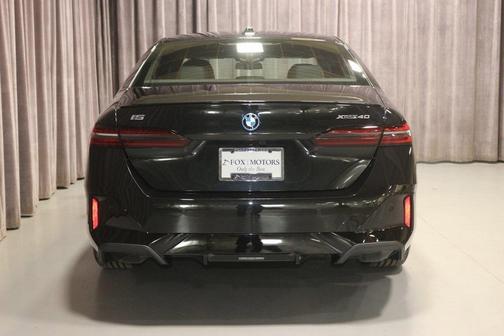 2025 BMW i5 xDrive40