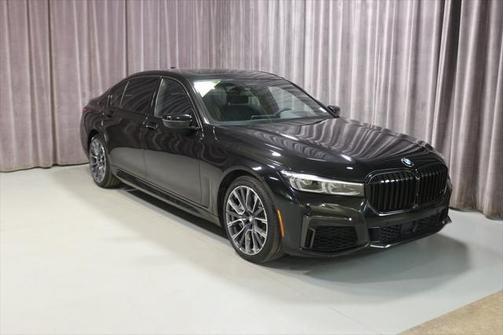 2022 BMW 750 i xDrive