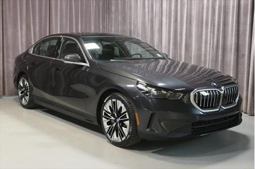 2025 BMW i5 xDrive40