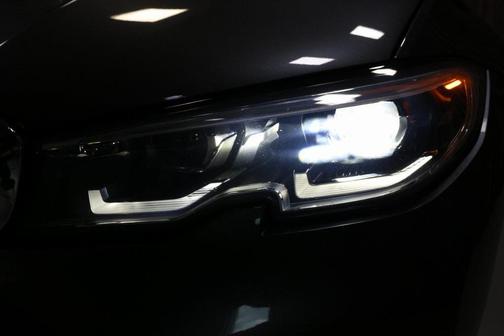 2020 BMW 330 i xDrive