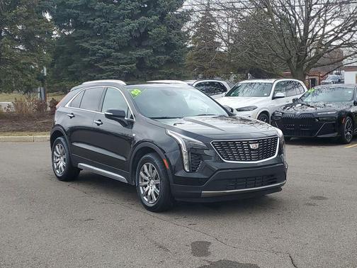 2020 Cadillac XT4 Premium Luxury