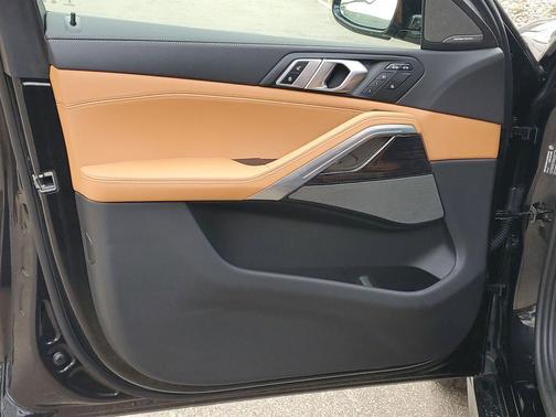 Black Sapphire Metallic 2026 BMW X6 xDrive40i