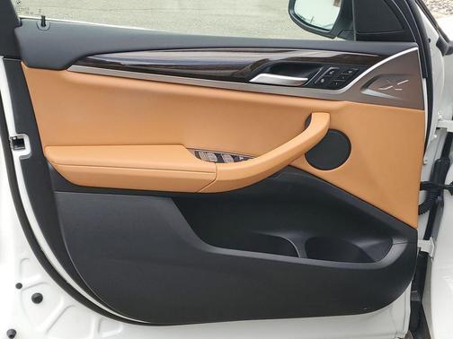 Alpine White 2024 BMW X3 xDrive30i