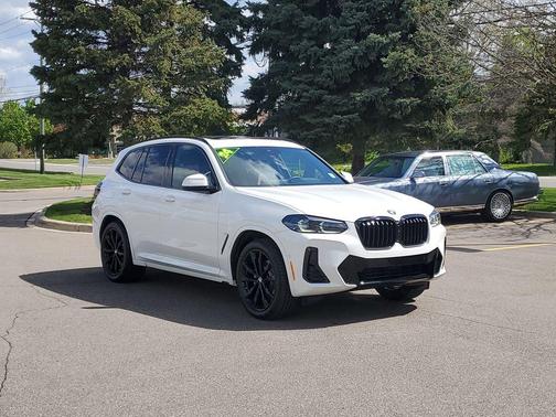 Alpine White 2024 BMW X3 xDrive30i