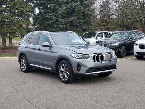 Skyscraper Grey Metallic 2024 BMW X3 xDrive30i