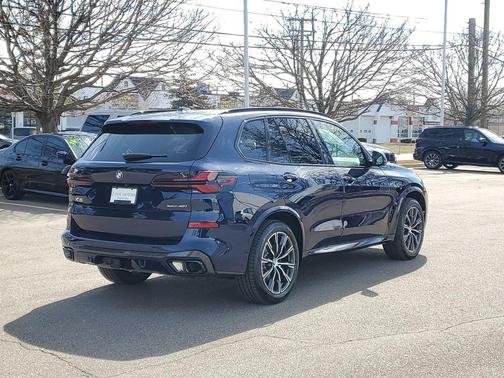 Tanzanite Blue II Metallic 2026 BMW X5 xDrive40i