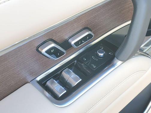 2024 Land Rover Range Rover P400 SE