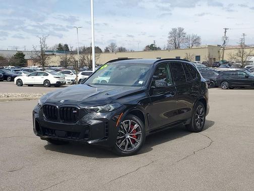 2025 BMW X5 M60i