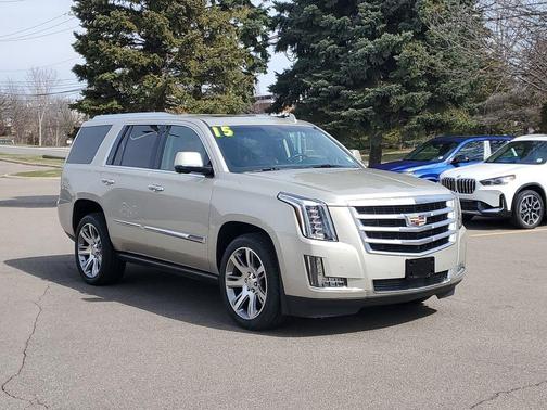 Silver Coast Metallic 2015 Cadillac Escalade Premium