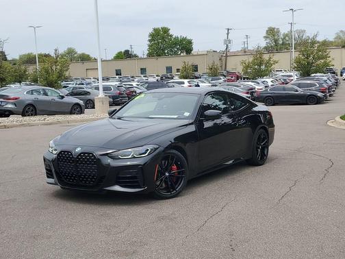 Black Sapphire Metallic 2024 BMW M440 i xDrive