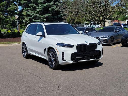 Alpine White 2026 BMW X5 xDrive40i