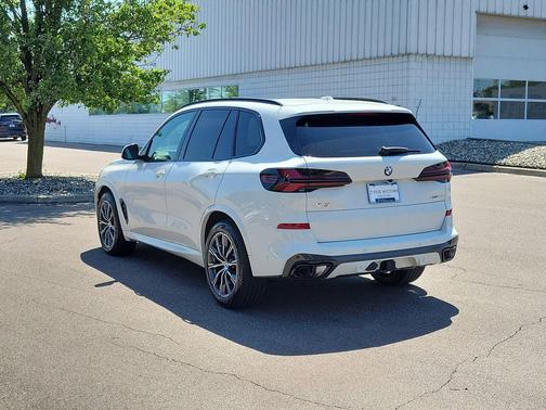 Alpine White 2026 BMW X5 xDrive40i