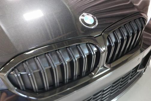 2023 BMW 330 xDrive
