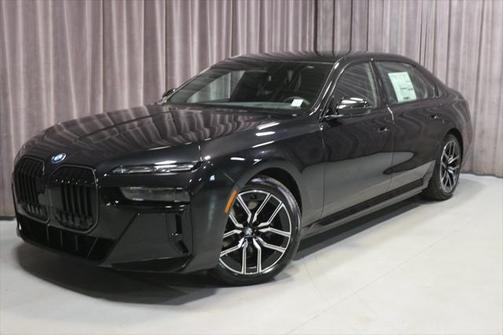2025 BMW i7 xDrive60