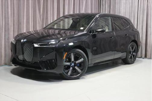 2025 BMW iX xDrive50