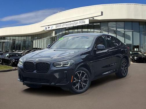 Carbon Black Metallic 2024 BMW X4 xDrive30i
