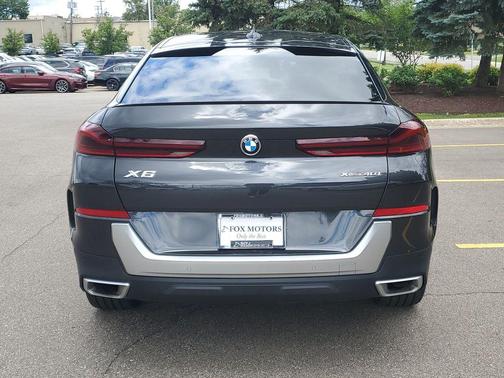Dark Graphite Metallic 2023 BMW X6 xDrive40i