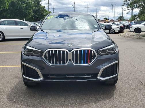 Dark Graphite Metallic 2023 BMW X6 xDrive40i