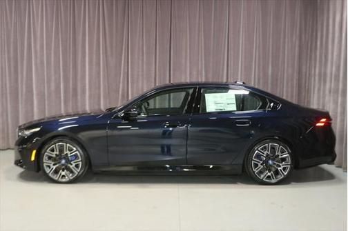 2025 BMW i5 xDrive40