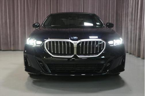 2025 BMW i5 xDrive40