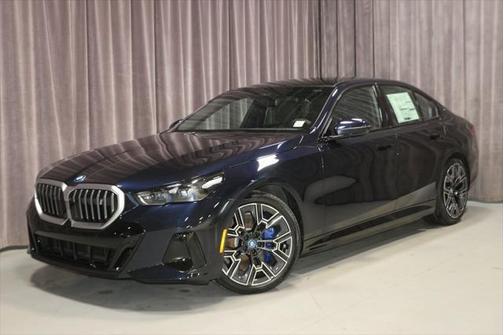 2025 BMW i5 xDrive40