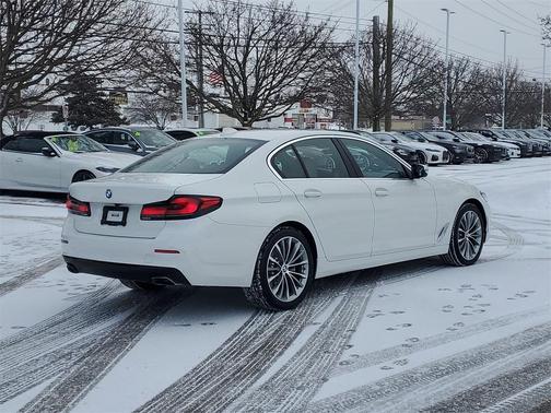 2023 BMW 530 i xDrive