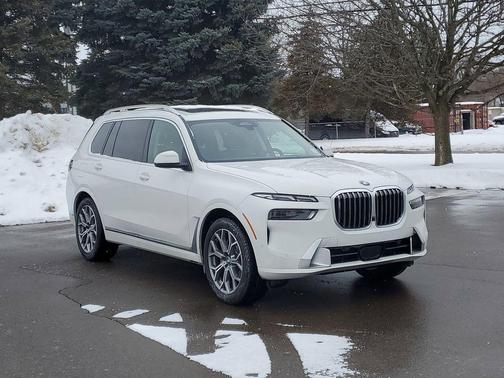 2026 BMW X7 xDrive40i
