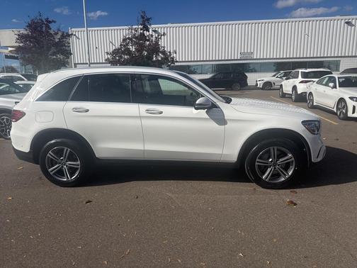2022 Mercedes-Benz GLC 300 4MATIC