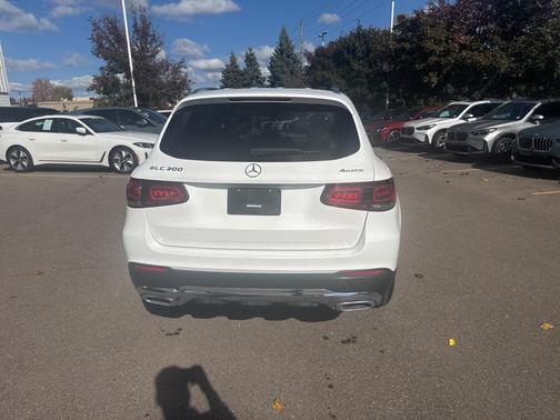 2022 Mercedes-Benz GLC 300 4MATIC
