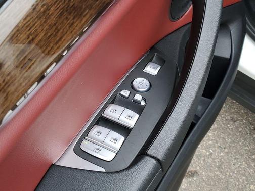 Alpine White 2023 BMW X4 xDrive30i