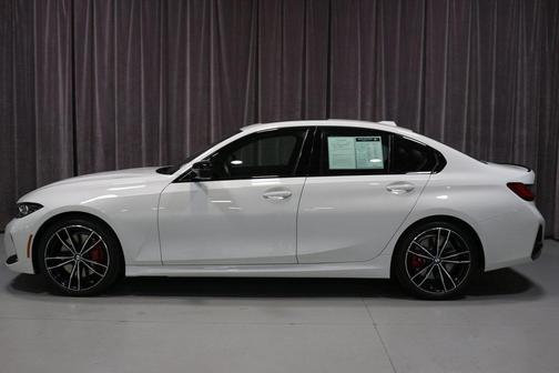 2023 BMW 330 xDrive