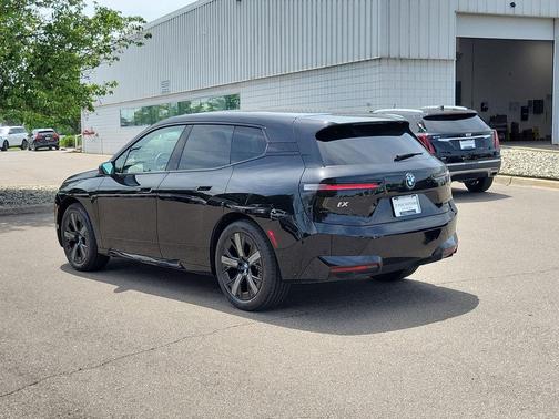 Black Sapphire Metallic 2024 BMW iX xDrive50