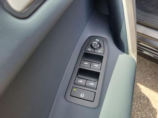 Black Sapphire Metallic 2024 BMW iX xDrive50
