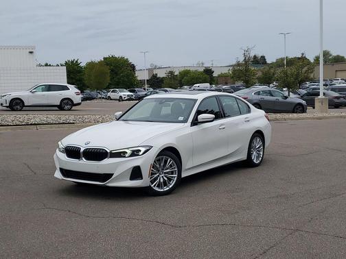 Alpine White 2023 BMW 330 xDrive